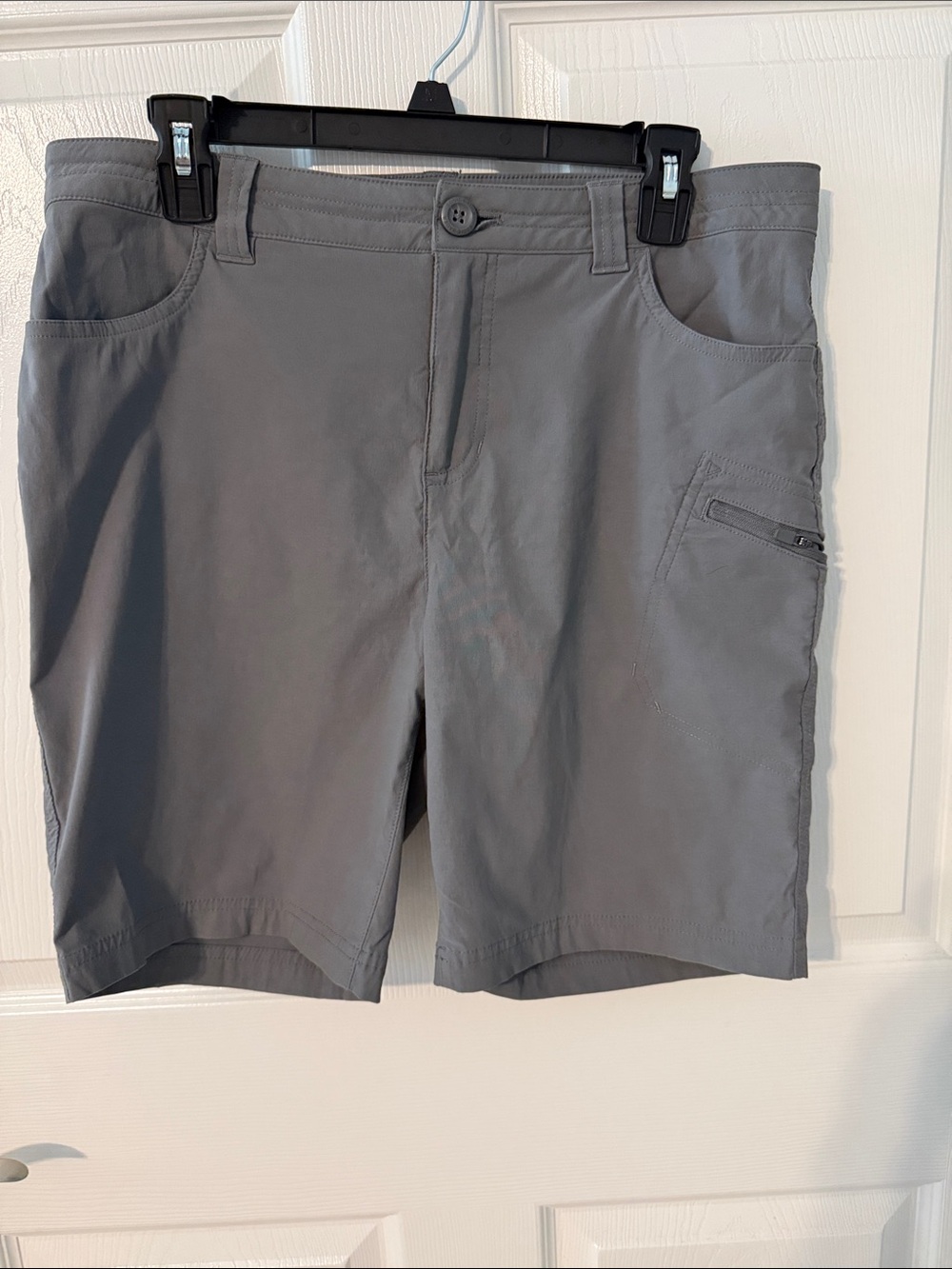 Women’s Gray Outdoor Performance Shorts